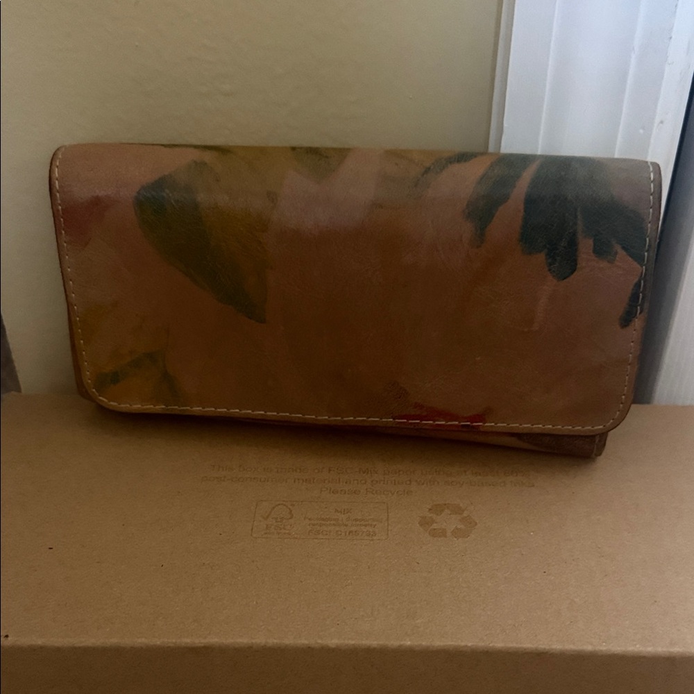 Patricia Nash Multicolor Floral Wallet